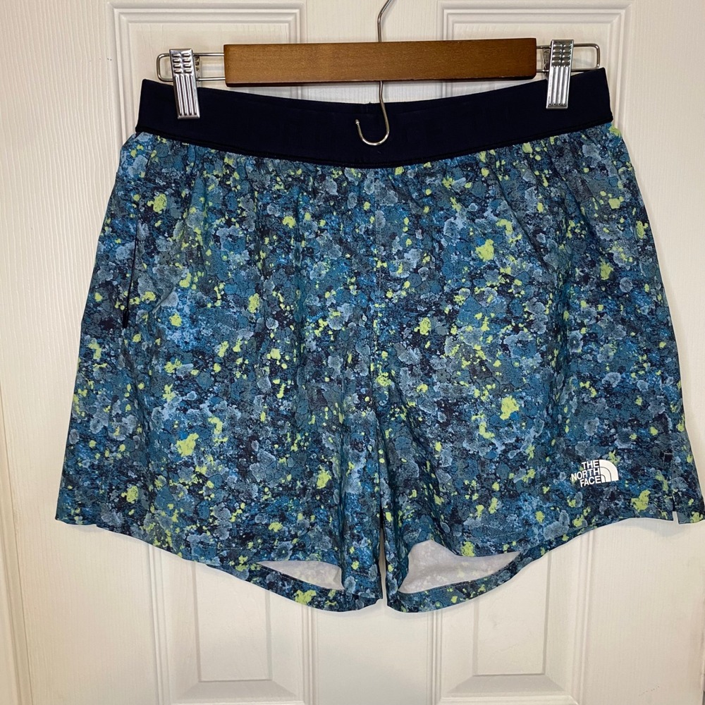 The North Face Womens Small Blue Splatter Print Running Shorts Zipper Pocket